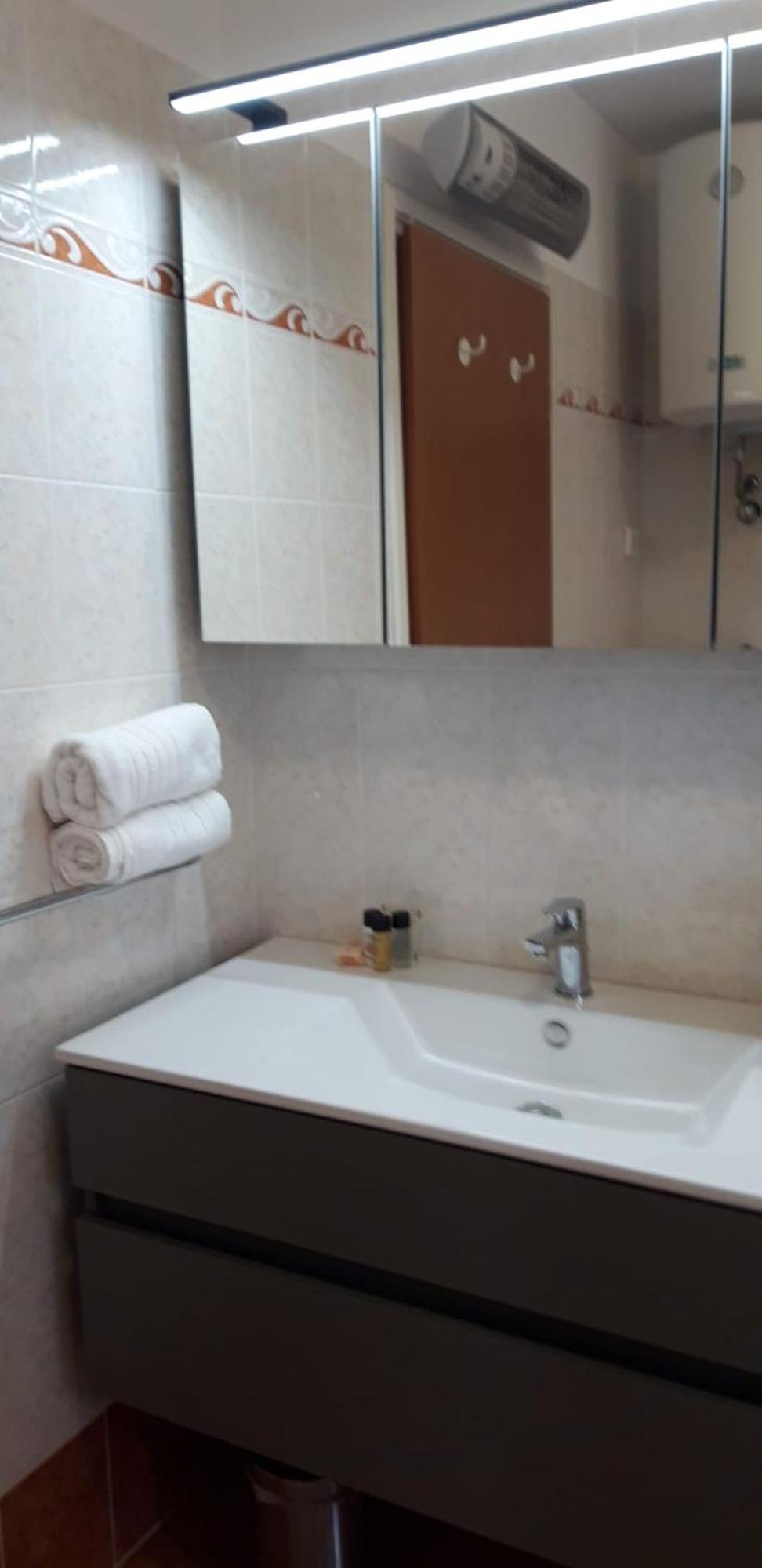 Lovely Apartment Branko Rabac With Balcony And Parking Luaran gambar